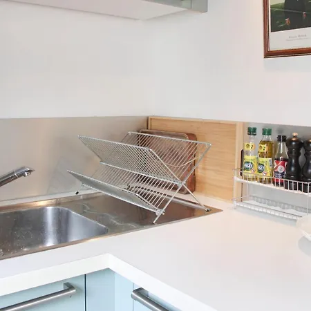 Bright And Quiet 25 M Paryż