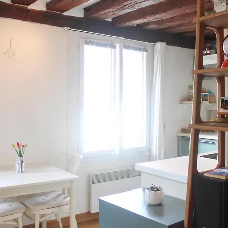 Bright And Quiet 25 M *